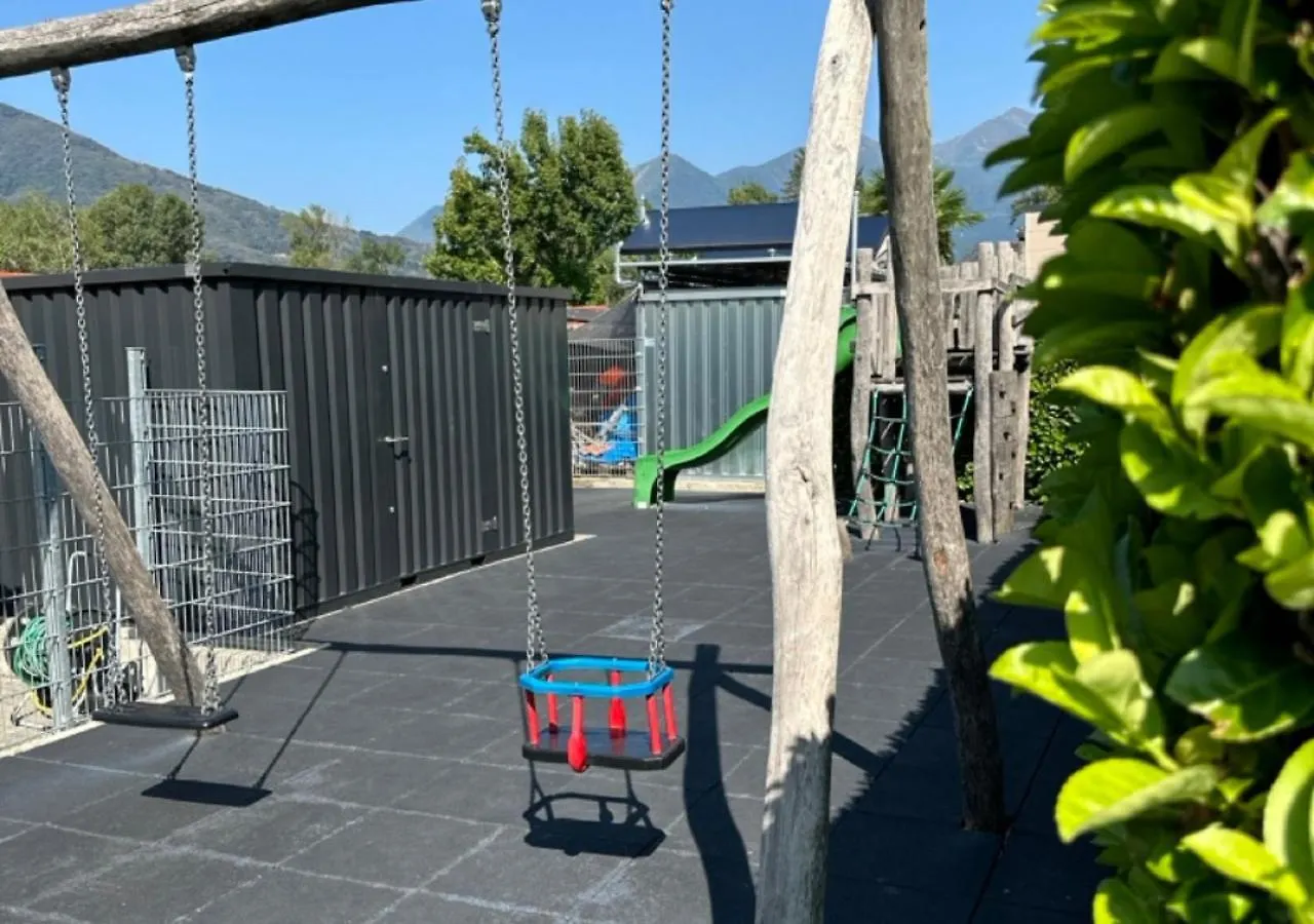Mobile Home On Lago Maggiore - Direct Beach Access Maccagno Chalet